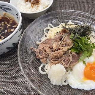 　　　　牛肉つけうどん又はそば