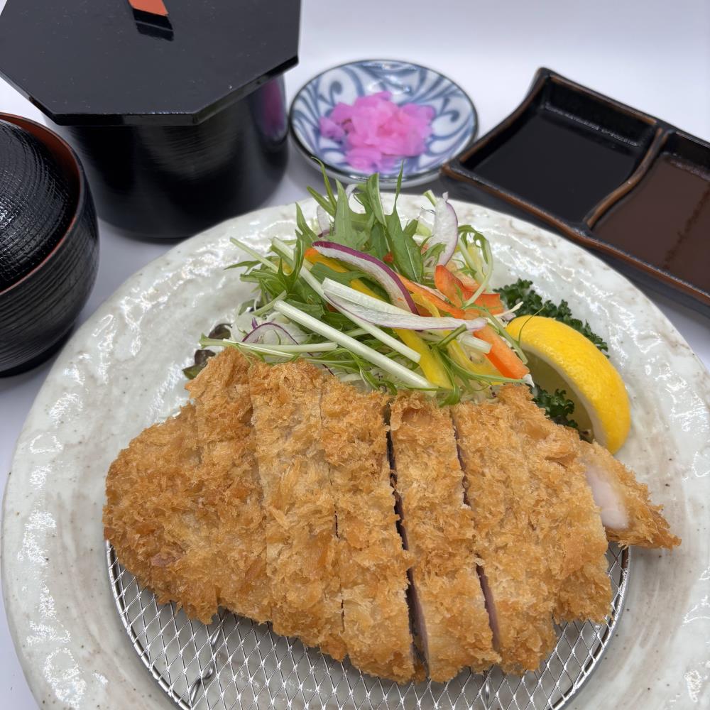とんかつ定食